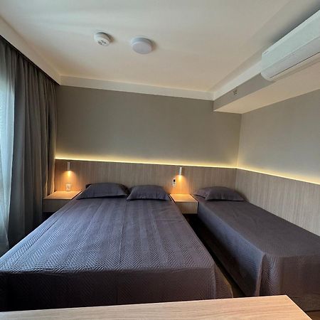 Flat Bem Localizado Na Regiao De Pinheiros! Appartement São Paulo Buitenkant foto
