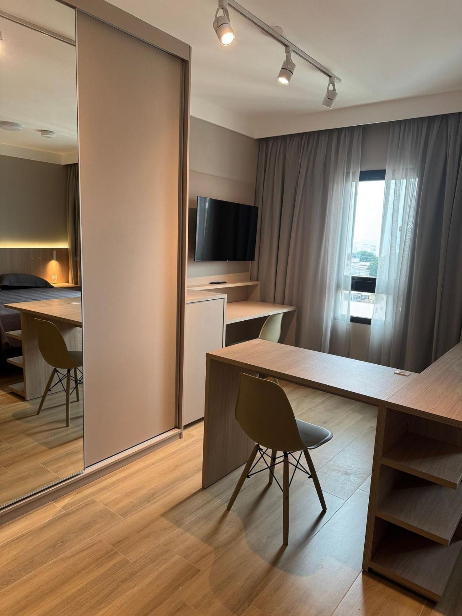 Flat Bem Localizado Na Regiao De Pinheiros! Appartement São Paulo Buitenkant foto
