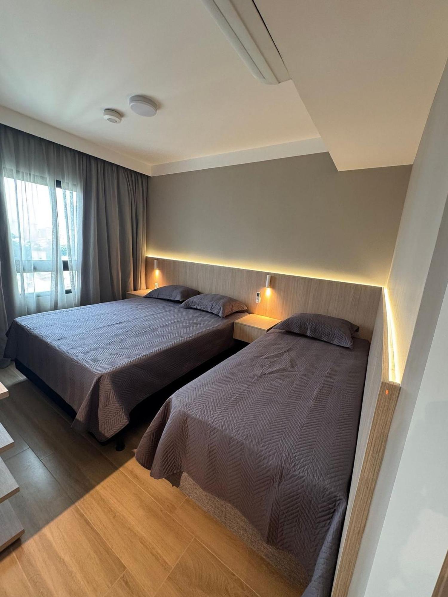 Flat Bem Localizado Na Regiao De Pinheiros! Appartement São Paulo Buitenkant foto